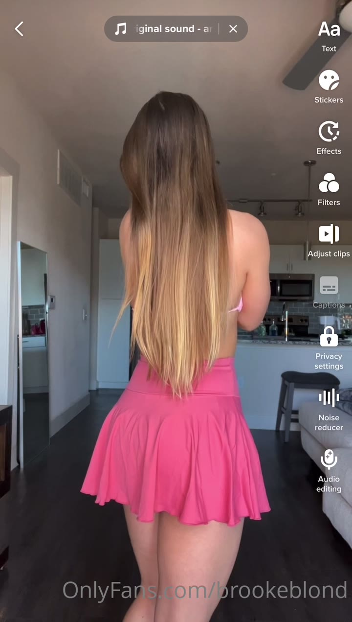 Brooke Blond nude leaks onlyfans