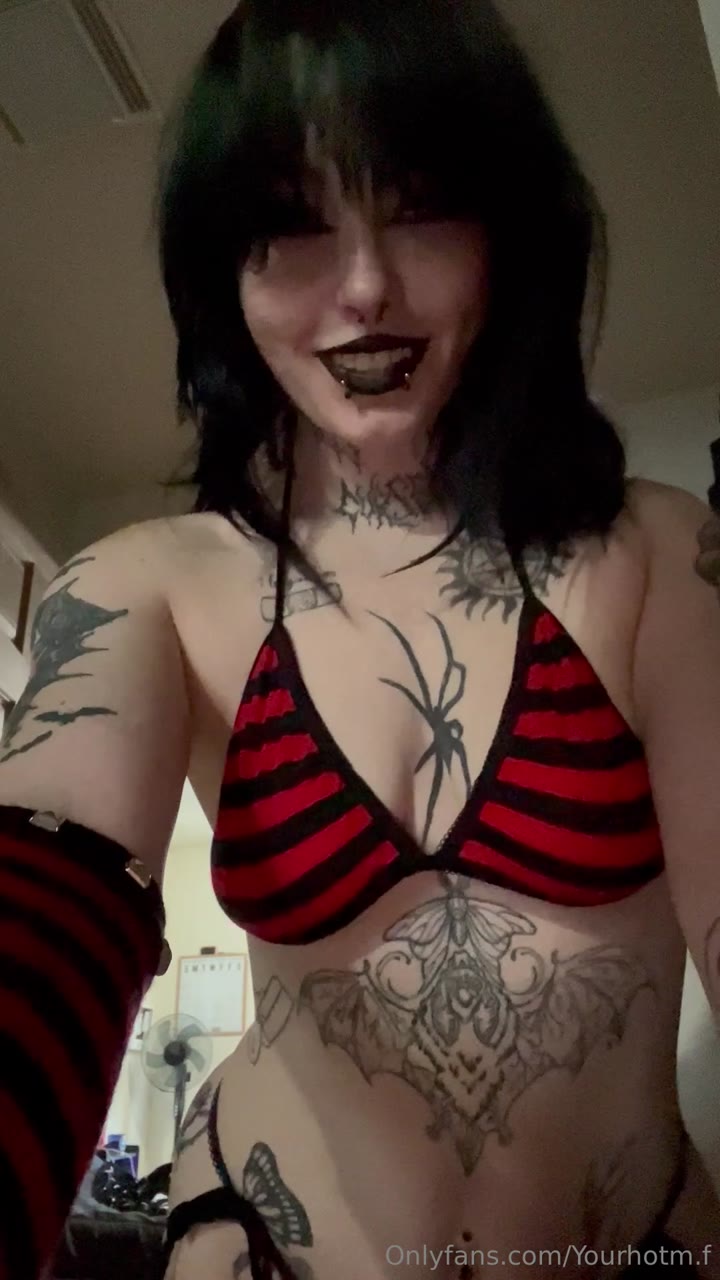 full figured Yourhotmom leaked nudex