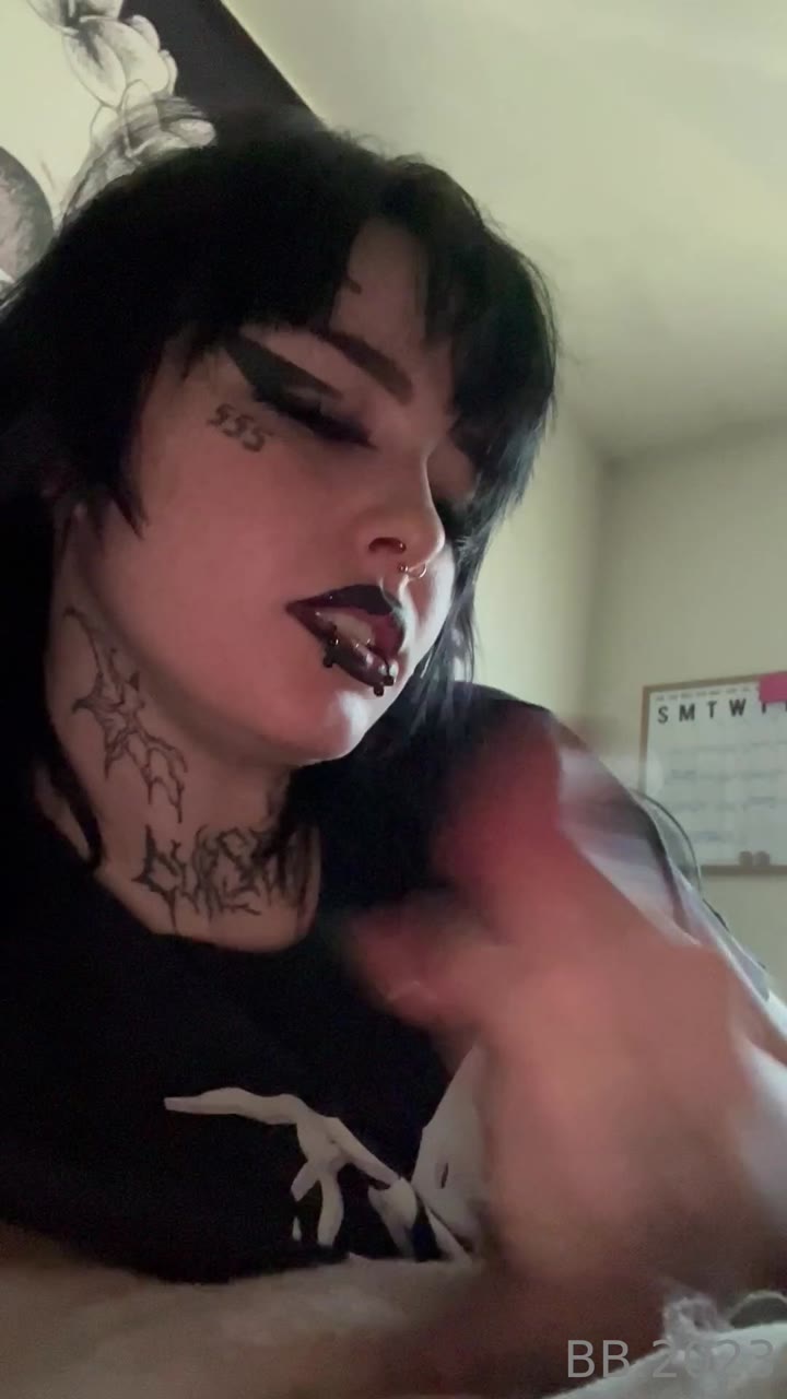Yourhotmom dildo  VIDFULL