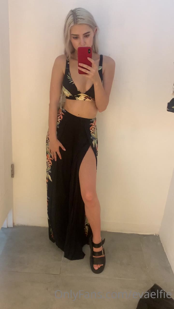 Eva Elfie tits Epic
