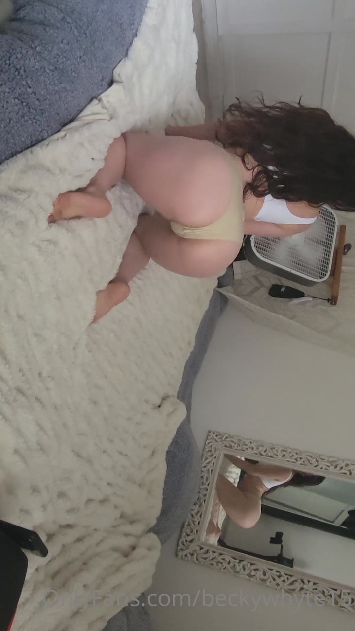 frigid sucking Beckywhyte15 Leak Onlyfans