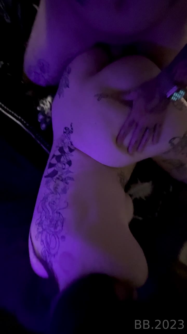 Yourhotmom leaked nudes x Sensational