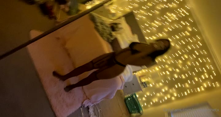 irresistible Mila Monet bg EXPOSED Sensational