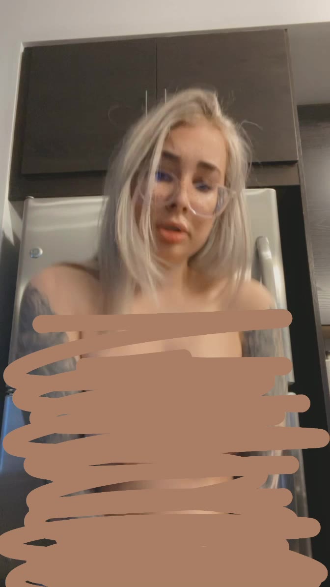 low-budgetgirl TheRealJenBretty Fansly leak Full Video Leaked Exposed