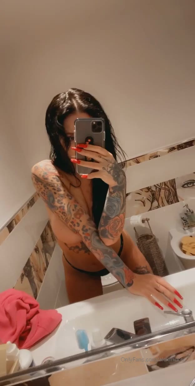 wimpy Alex Mucci sexy Video Exposed