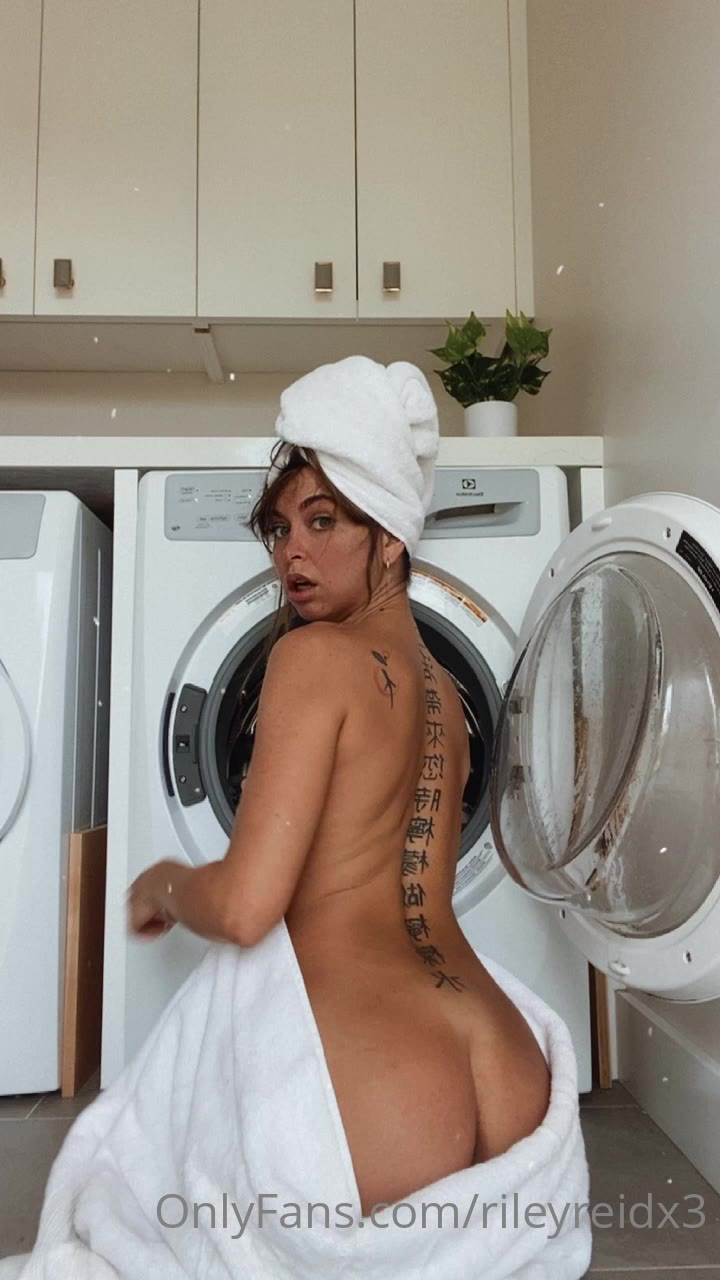 Rileyreid Nude onlyfans