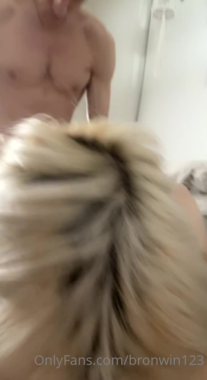 Sensational Bronwinaurora sextape