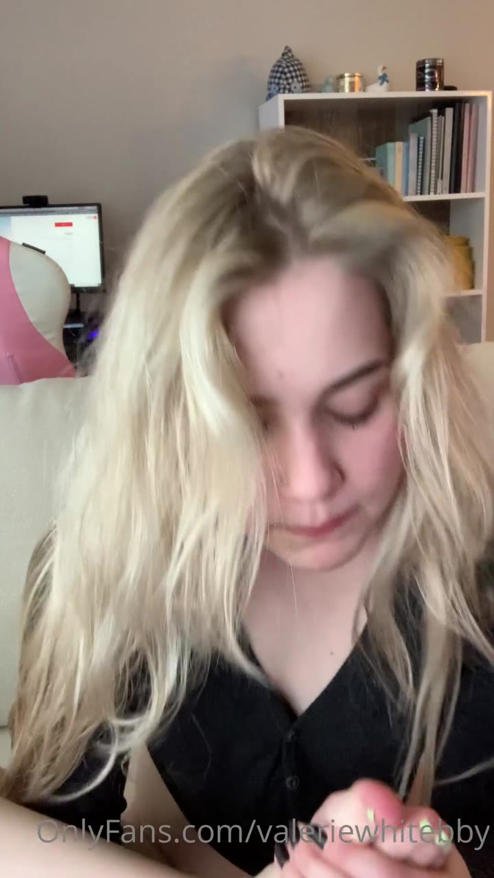 Sensational dog Valerie White Nudes leak Vid