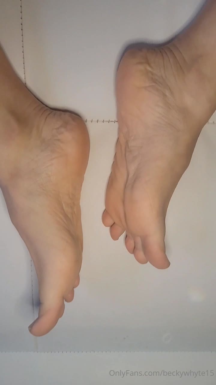 Curvy Beckywhyte15 of