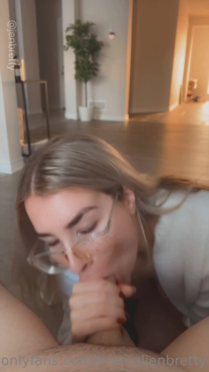 fleshy TheRealJenBretty tits Vid Exposed