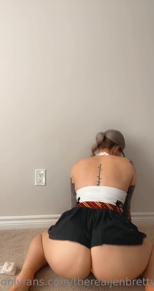 cunt TheRealJenBretty instagram Exposed