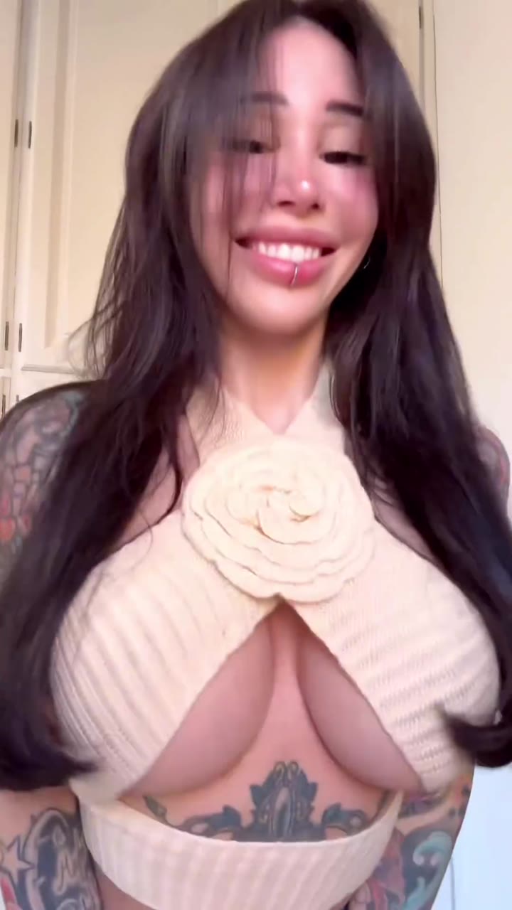 cunt Alex Mucci cams Sensational