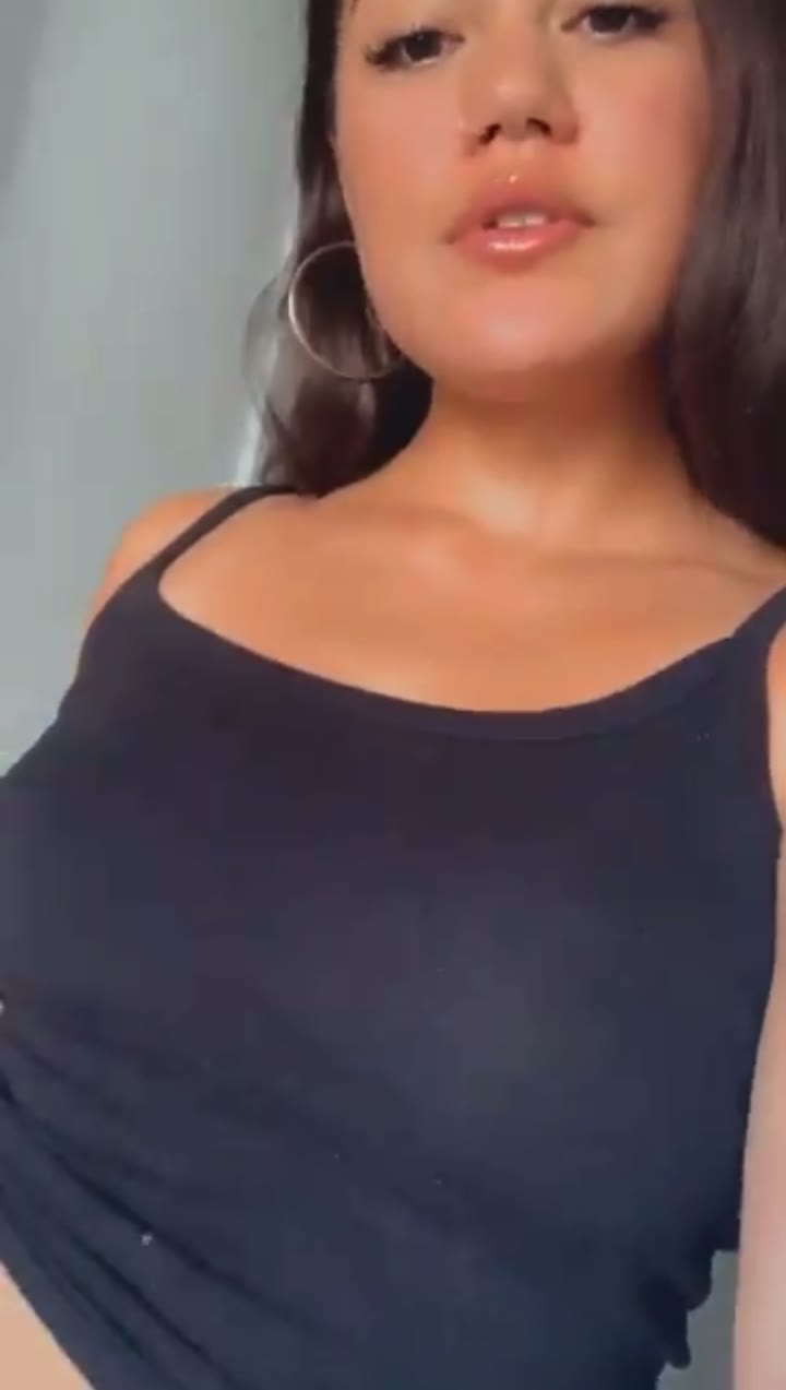 catty Kendra Spade sexy