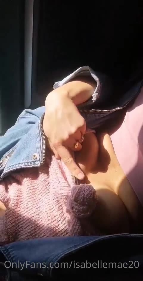 influencer sucking IsabelleMae20 camrip