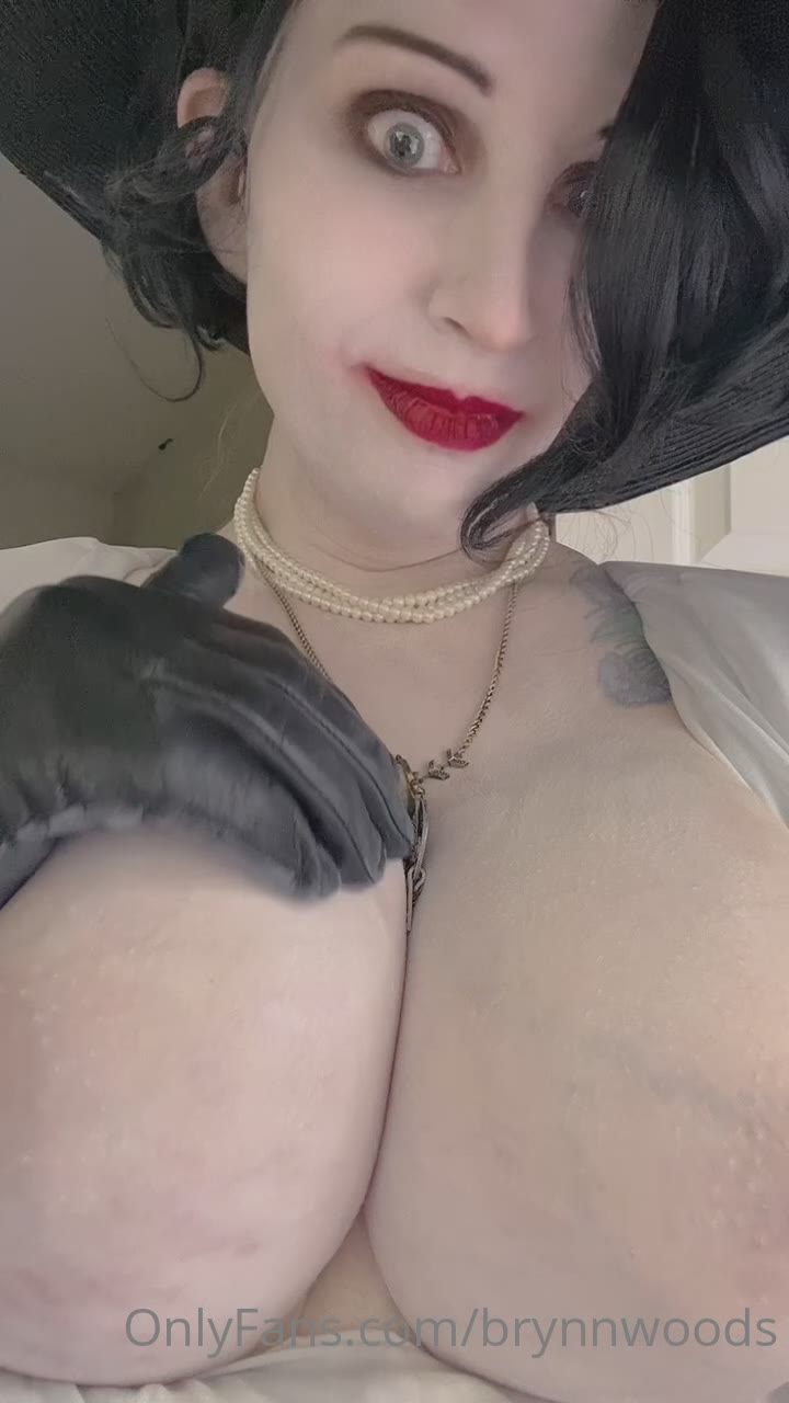 Brynn Woods Naked Leaks 2023