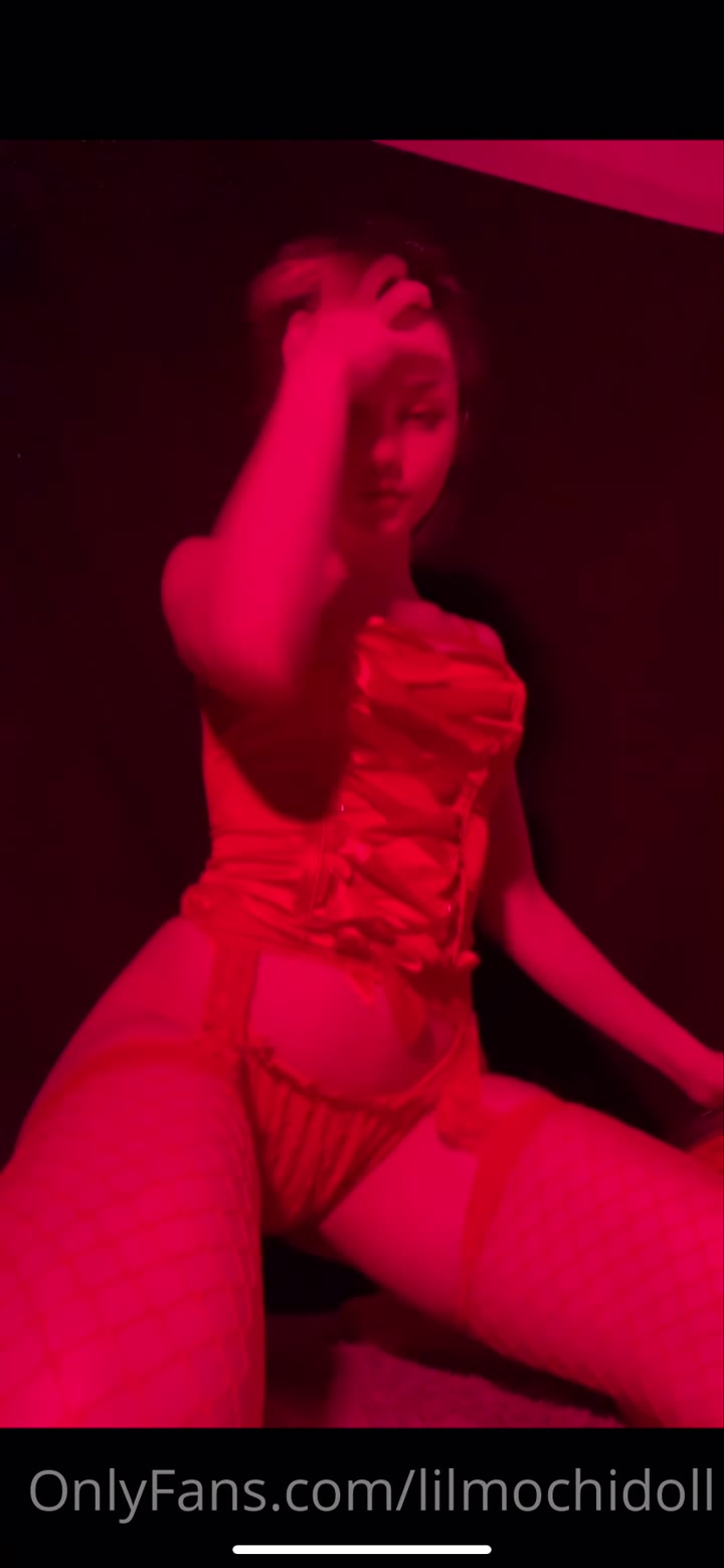Lilmochidoll Naked 2023