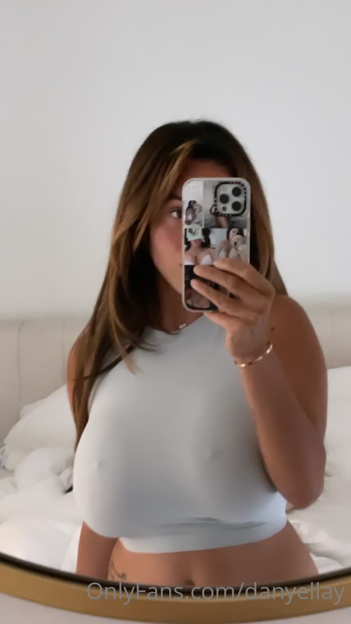 Danielley Ayalaa Throbbing 4K Quality