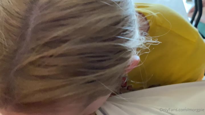Morgpie Sucking Private Session