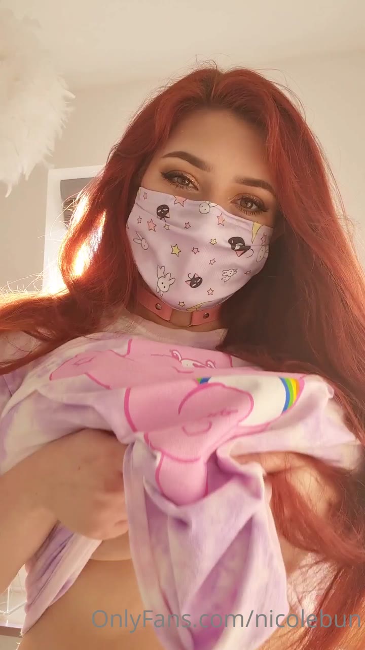 Nicolebun Naked