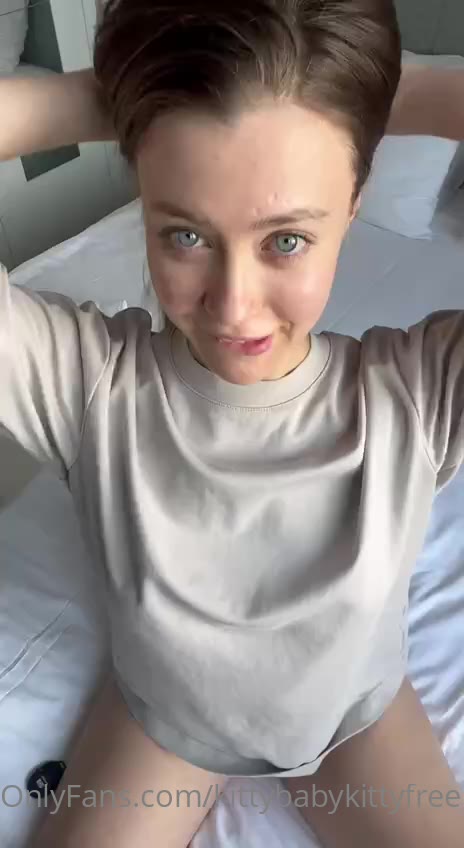 Sensational KittyBabyKittyVip anal