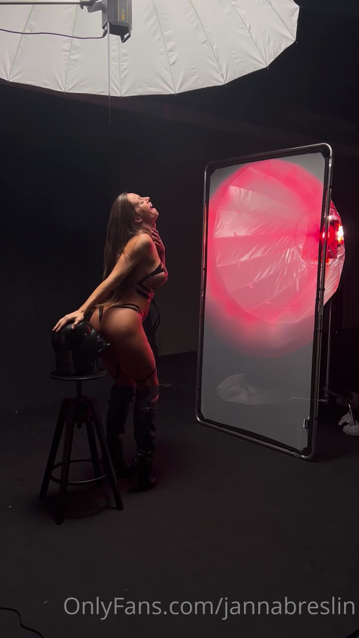 Janna Breslin Naked leaked  Video