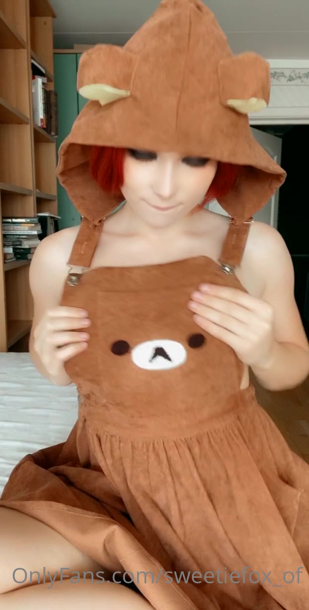 Tempting Sweetie Fox Blowjob