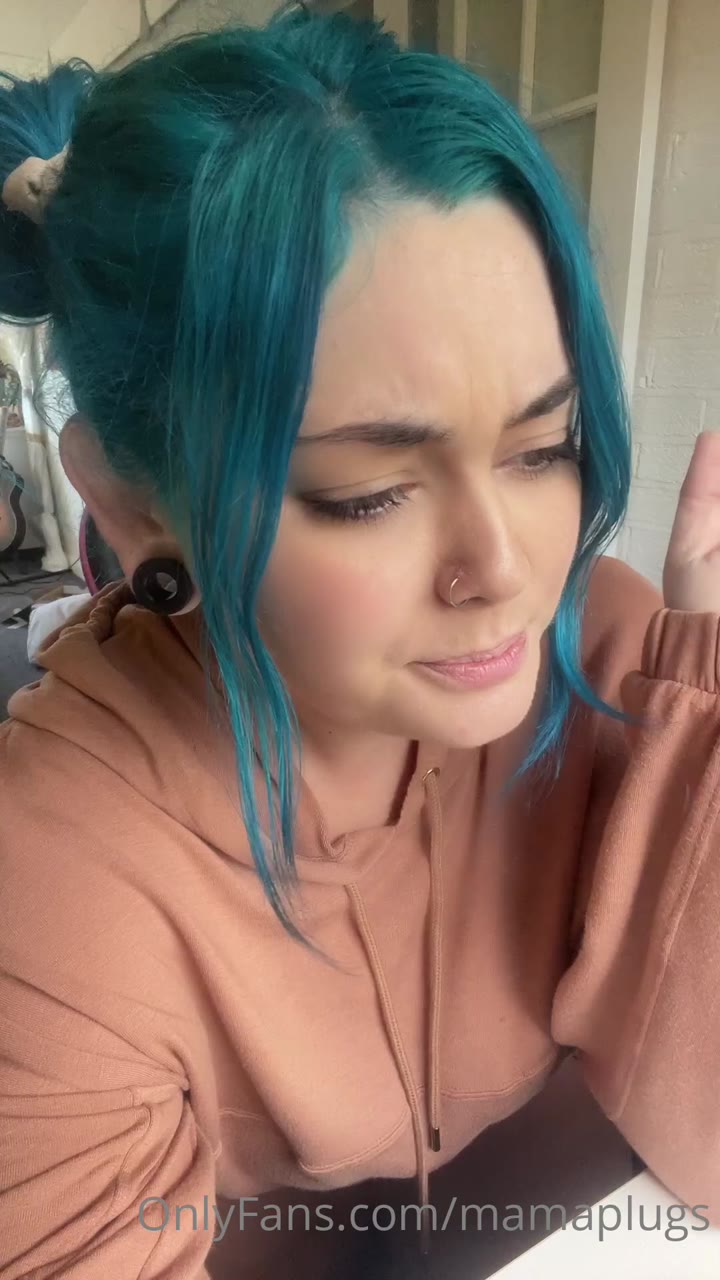 Mamaplugs Blowjob Ultra HD Video