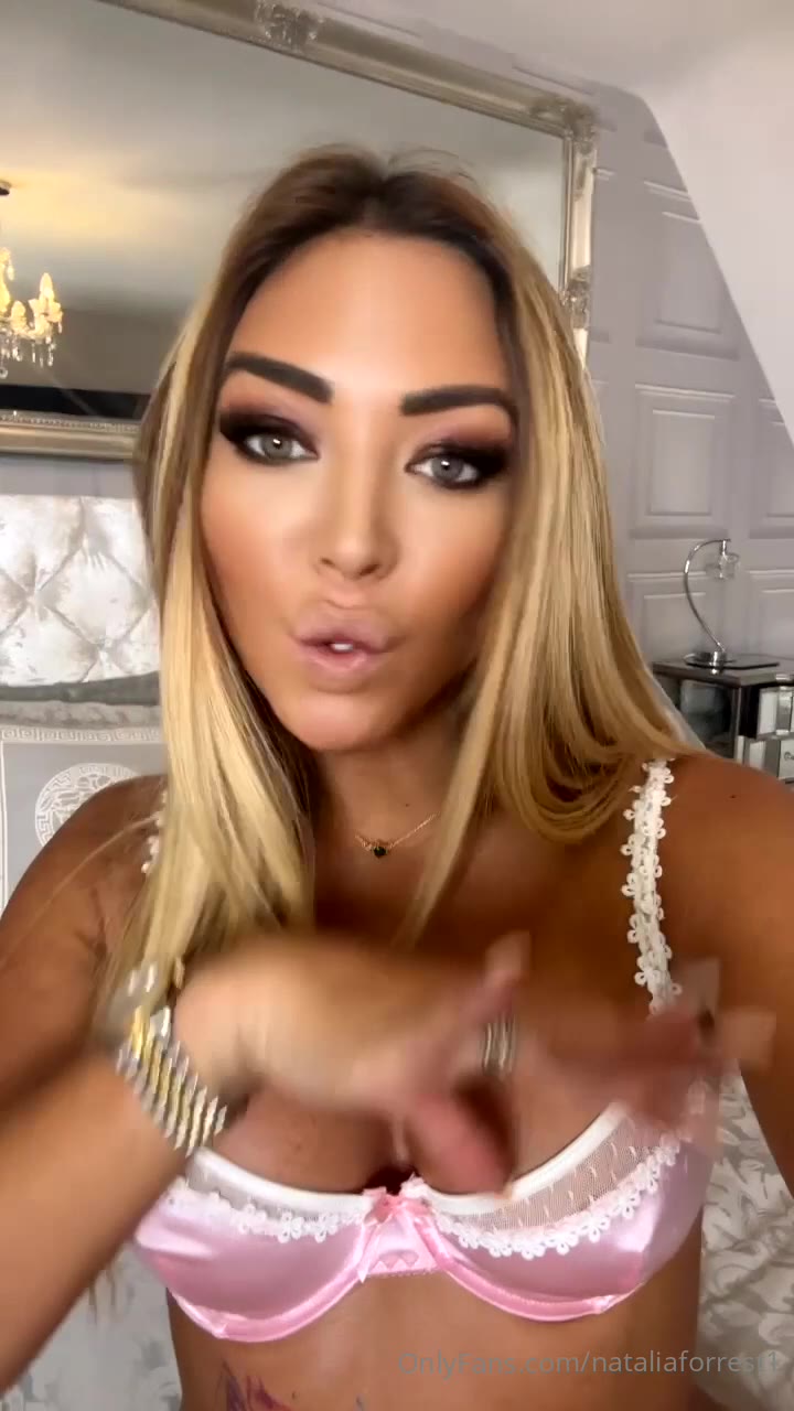 Natalia Forrest Squirting Full Clip