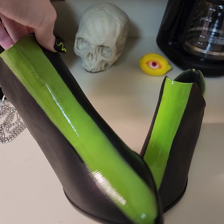 Vixen Virago Breast 4K Video