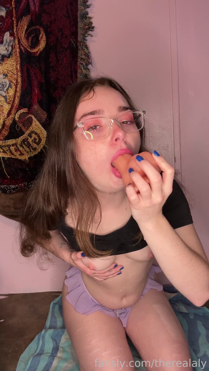 Juicy Dripping TheRealAly OnlyFans