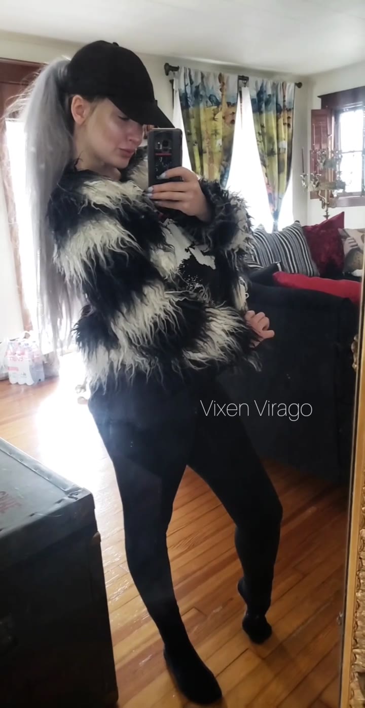 Spectular Vixen Virago Face