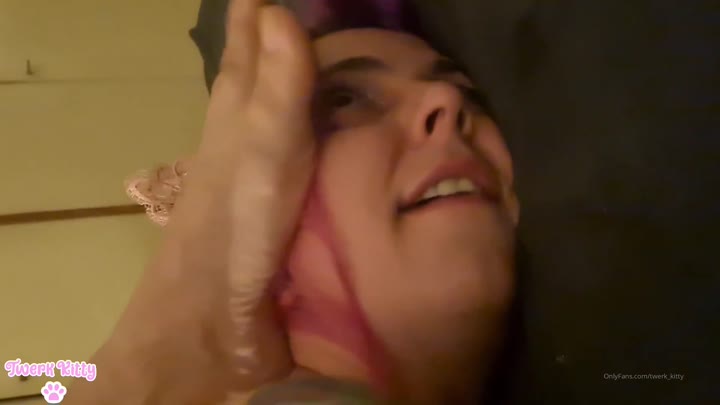 Pretty Twerk Kitty Naked Epic