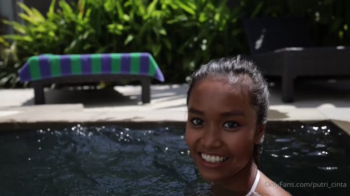 Naughty Putri Cinta Nude Leak Full Movie