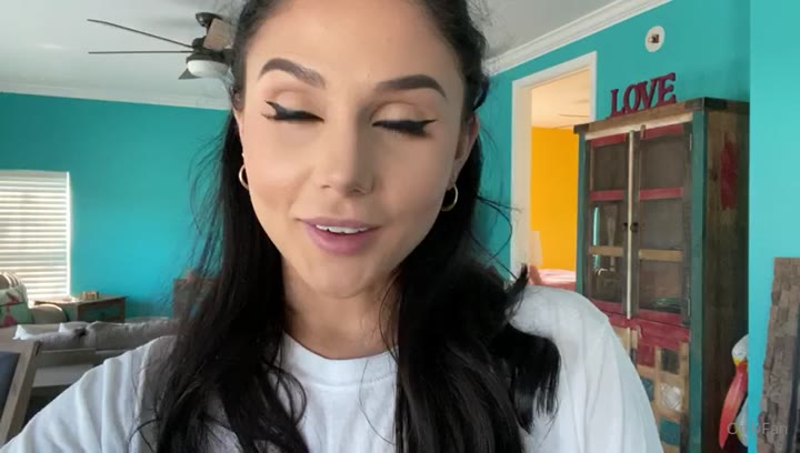 Salacious Ariana Marie Anal Exclusive Full Clip Sensational