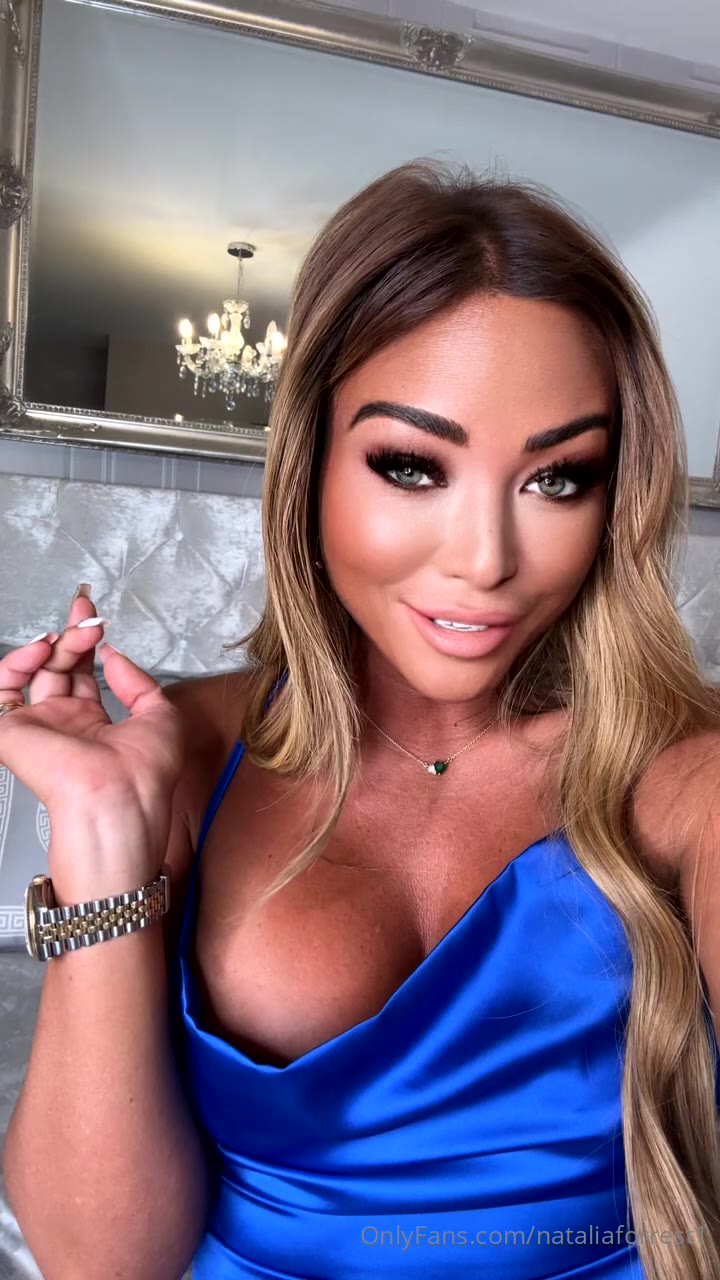 Lustful Natalia Forrest Slit