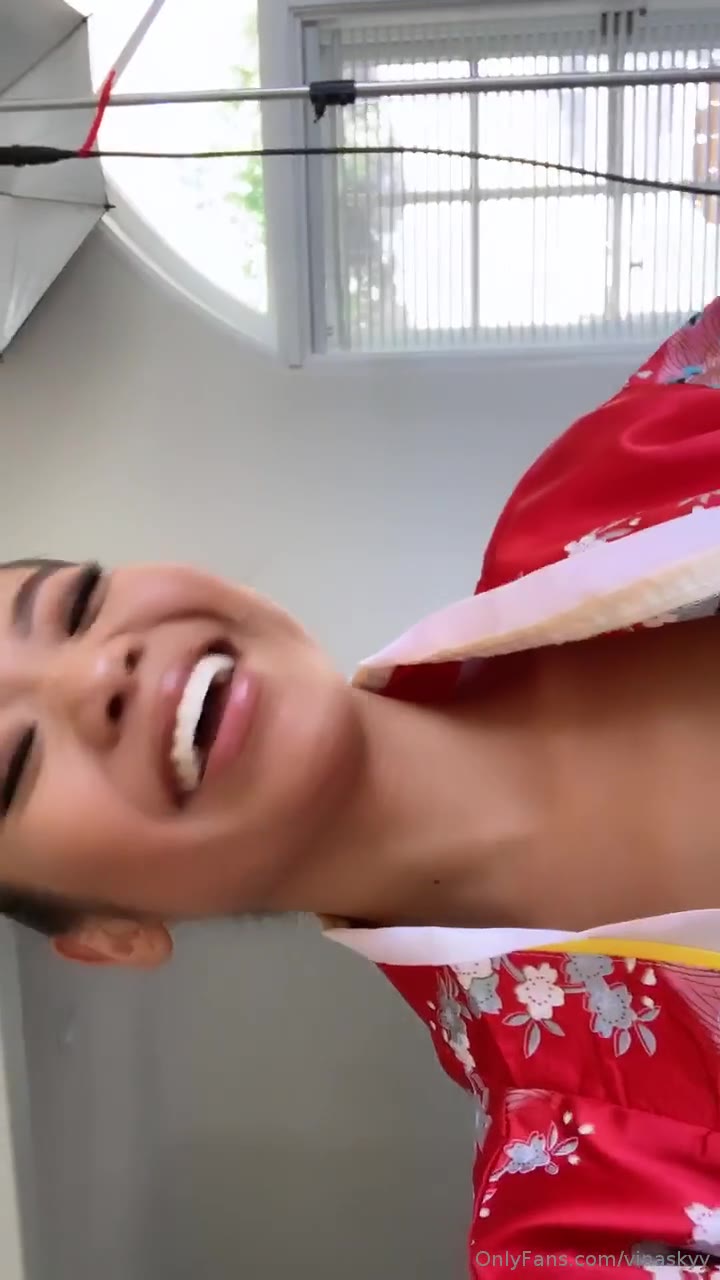 Sensational Charming Vina Sky Nude Patreon
