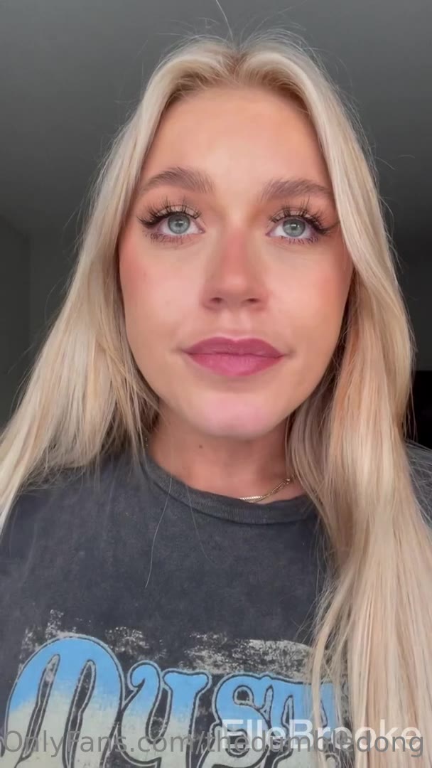 Elle Brooke Nude Leak