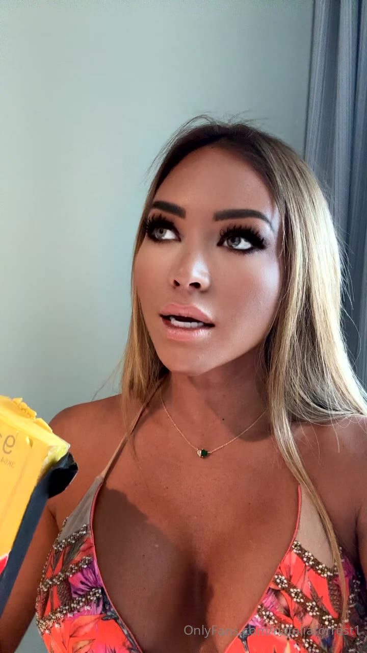 Natalia Forrest Ass Ultra HD Video