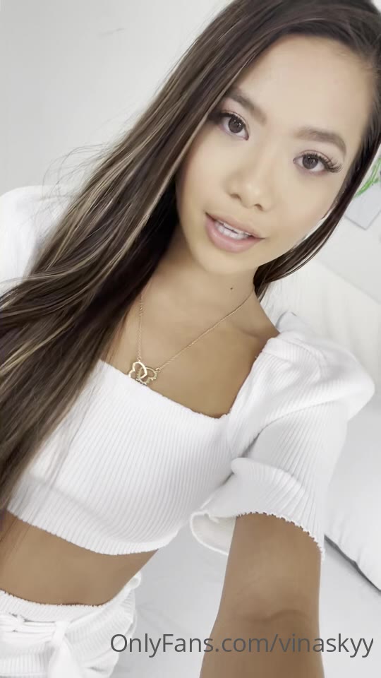 Young Vina Sky Nudes