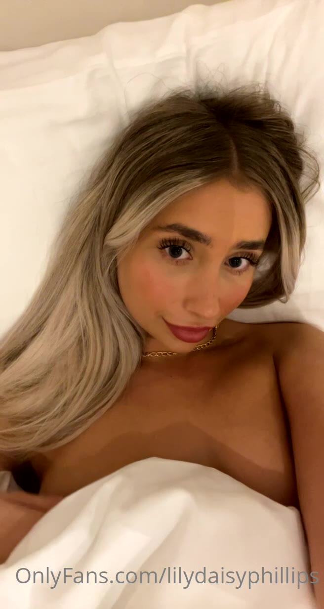 Lily Daisy Phillips Hardcore
