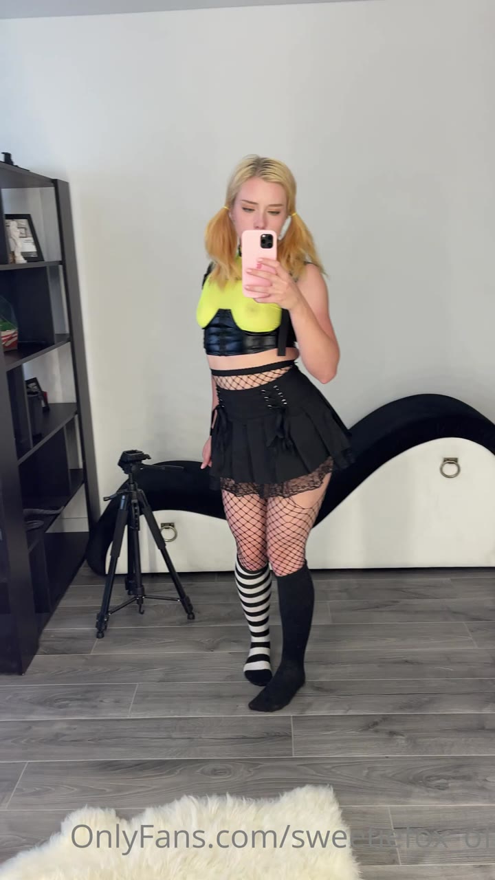 Sweetie Fox Creampie