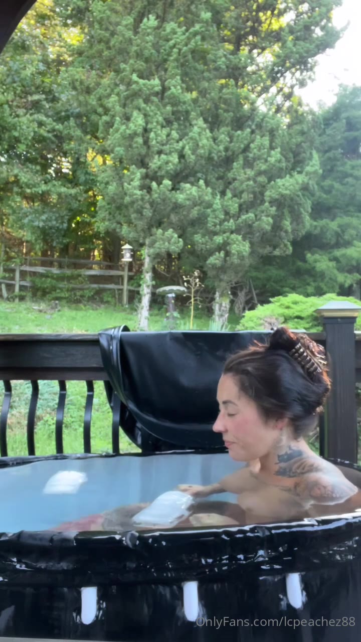 Pretty Lauren Pockevich Nude OF