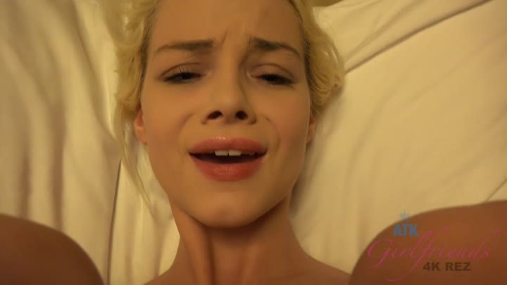 Elsa Jean Shivering Quietly Private Video