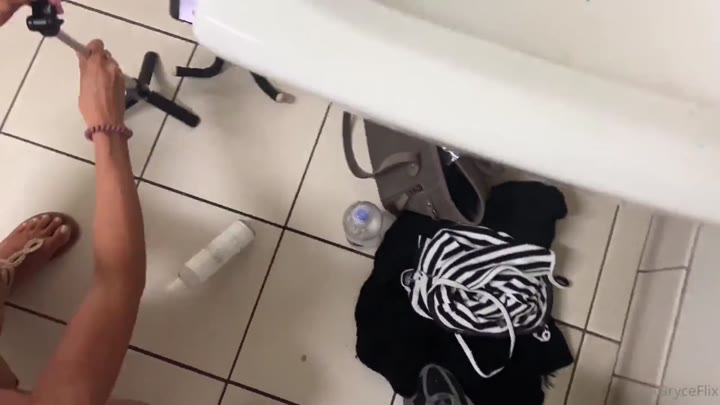 Bryce Adams Gas Station Anal Porn Leaked Video