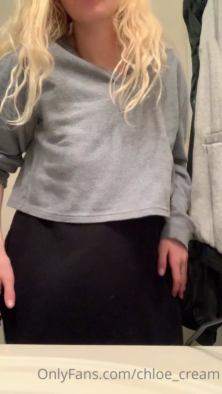 Chloe Cream XXX Exposed