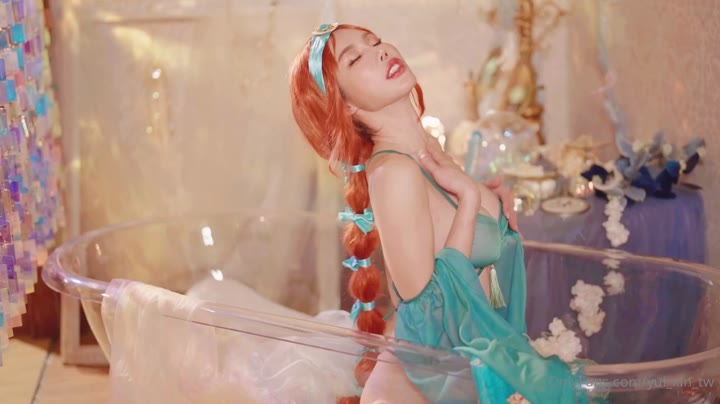 Sensual Yui Xin Nude Leaks OnlyFans Sensational