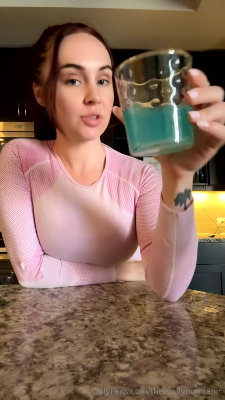 Sensational Stupendous Emily Norman Naked Leaks Video