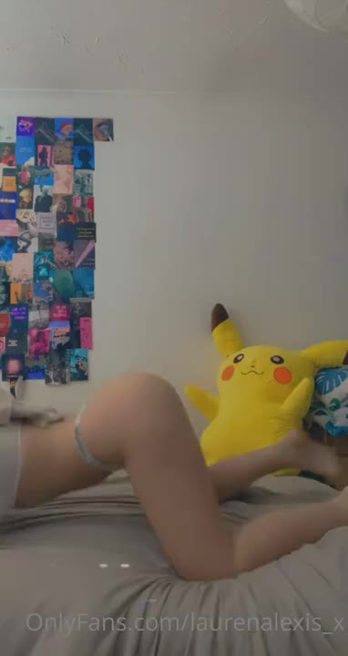 Lauren Alexis Twerking And Slapping Leaked Video