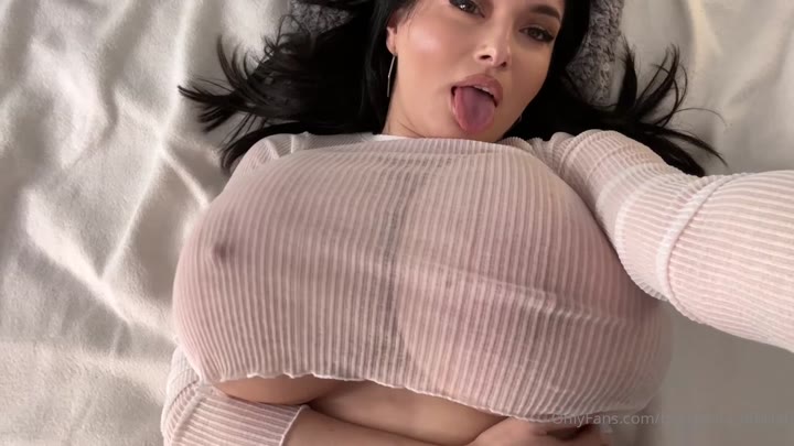 Busty Ema Naked Leaks