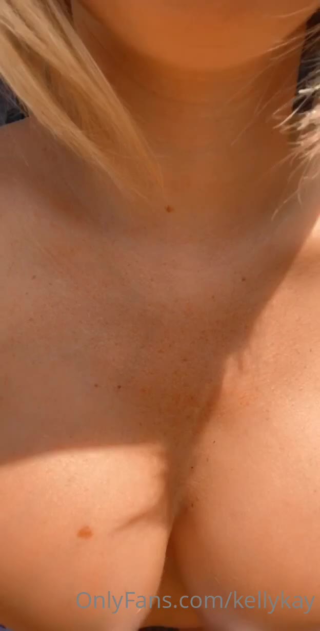 Kelly Kay Nude Leak